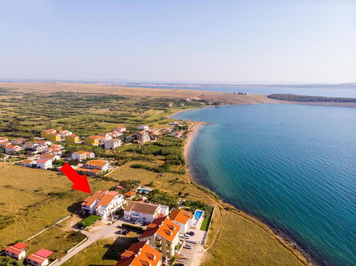 Apartments Crljenko Povljana Zewnętrze zdjęcie