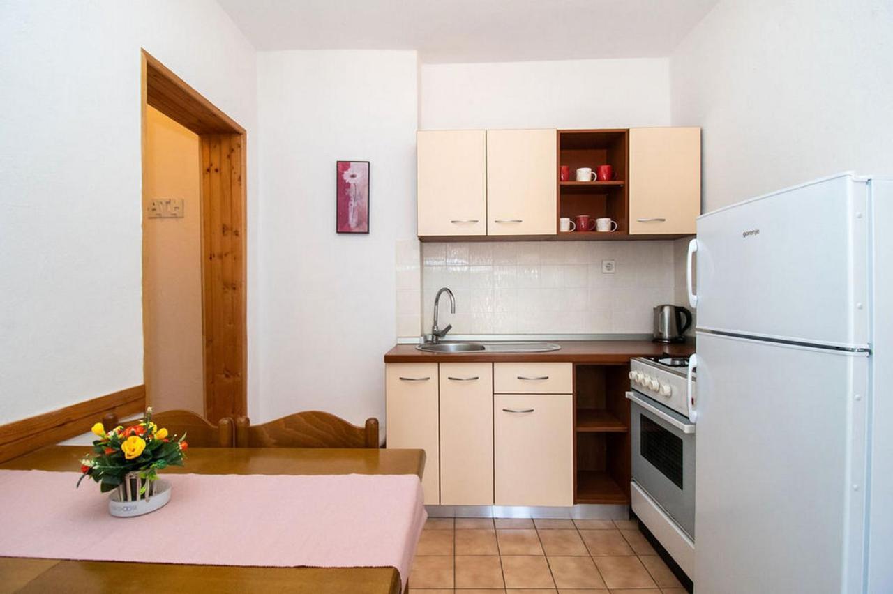 Apartments Crljenko Povljana Zewnętrze zdjęcie