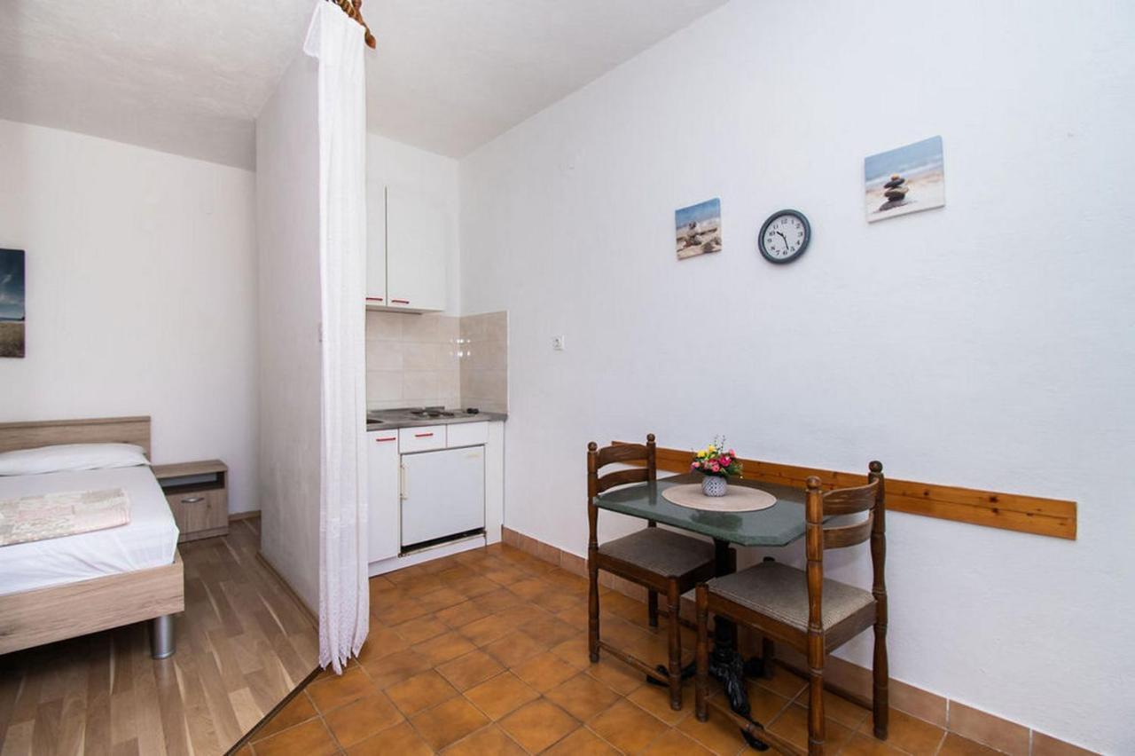 Apartments Crljenko Povljana Zewnętrze zdjęcie
