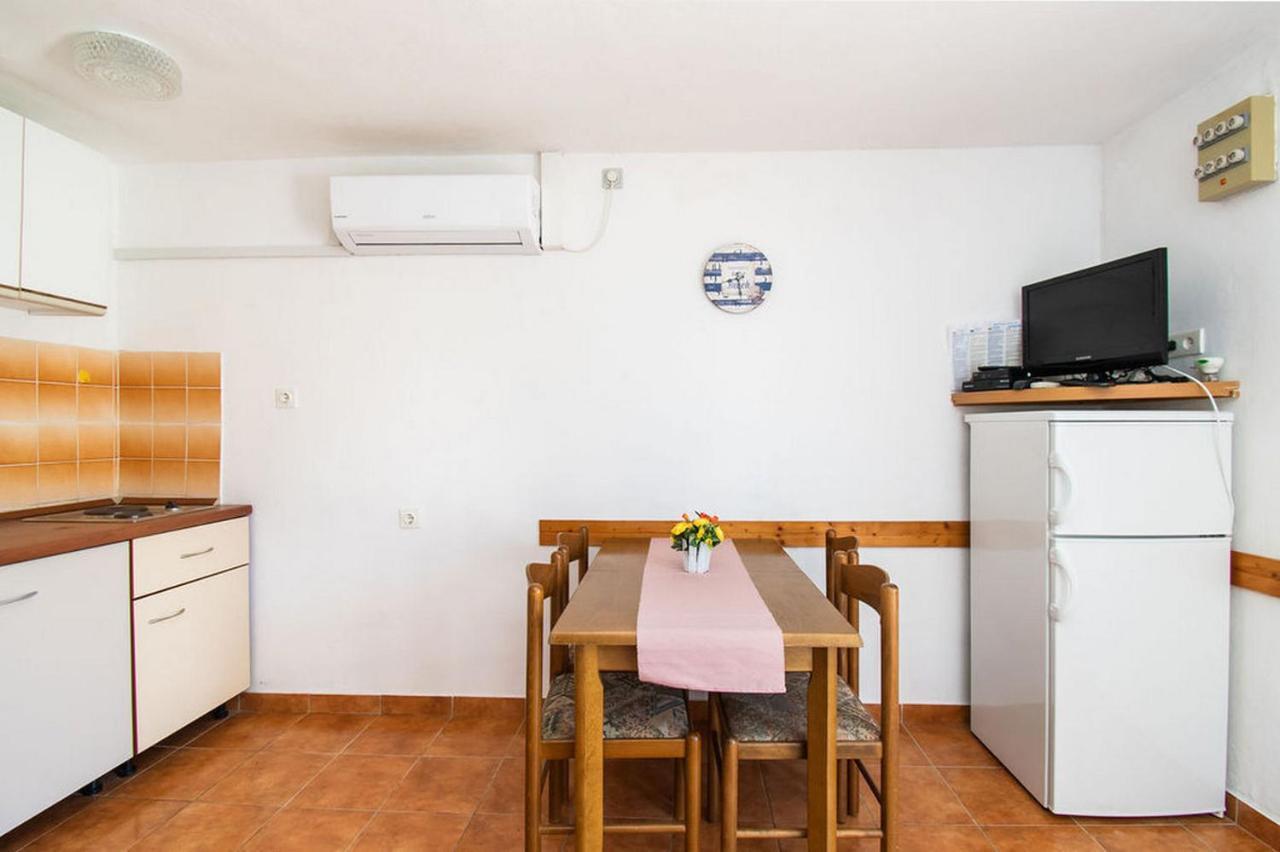 Apartments Crljenko Povljana Zewnętrze zdjęcie