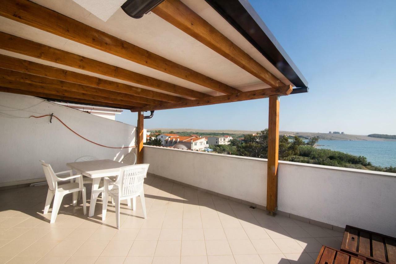 Apartments Crljenko Povljana Zewnętrze zdjęcie