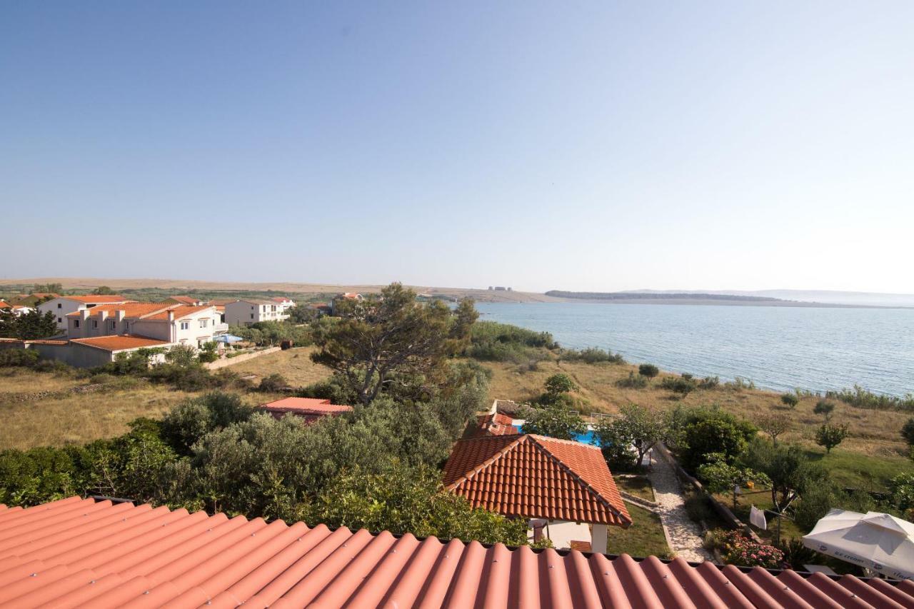 Apartments Crljenko Povljana Zewnętrze zdjęcie